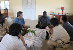 Project discussion between Japanese and Gabonese teams