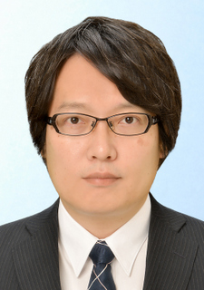 Hiroyuki Oshiumi