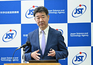 中尾 彰宏様