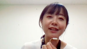 岡部　知里 写真