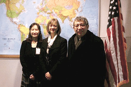 JST大竹暁理事 NSF Ms. Anne Emig、JST渡辺ダイバーシティ推進室長の写真