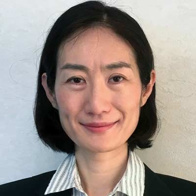 researcher-face-photo