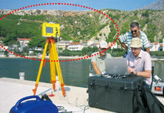 Use of a 3D laser scanner to measure the location of rock blocks with a high risk of collapse that are scattered across the steep slopes of the Adriatic coast (example of measurements made in Du?e, on the outskirts of Split)
