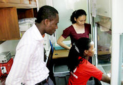 Young Ghanaian researchers receiving training from Japanese specialists at the Noguchi Memorial Institute for Medical Research's Parasitology Department 