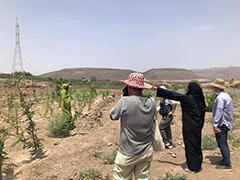 pic1 Fact-finding interviews at the site for a demonstration farm in the Arta Region