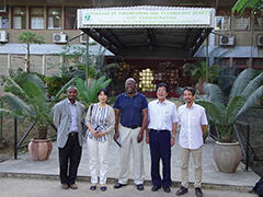 pic1 Japanese and Tanzanian project members 