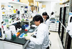 日本で開発した検査法をザンビアで普及させる。
