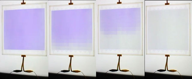 図１　遮光状態（左端）から透明（右端）にグラデーション変化する調光ガラス（サイズ：２０×２０ｃｍ）