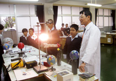 JSTの科学コミュニケーション事業 理科支援員配置事業