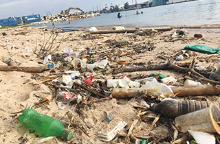 プラスチックごみ削減のために