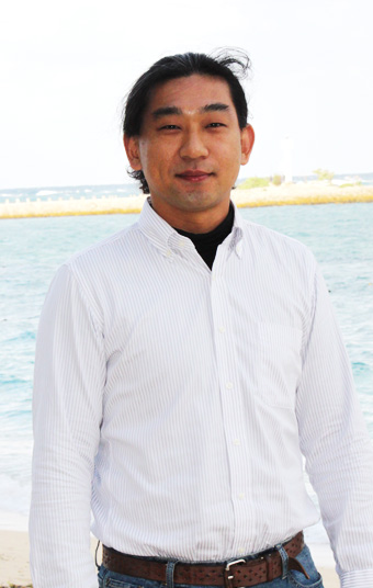 Dr.Mitsumasa Koyanagi