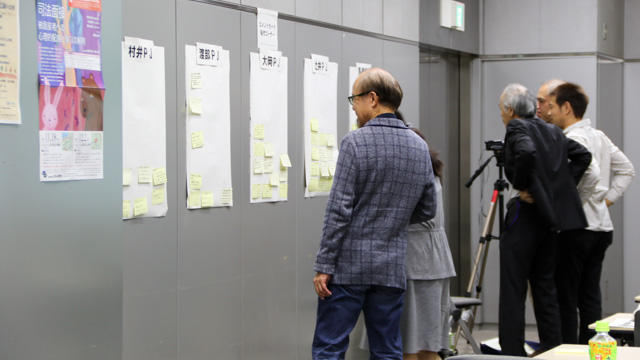 このメモが「いちばんのお土産」という研究者のかた、多いようです photo「いちばんのお土産」はメモ