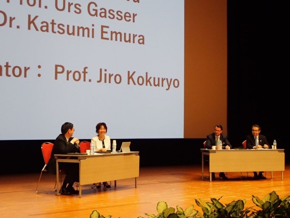 photo_パネルディスカッションの様子。 photo_パネルディスカッションの様子。