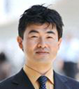 研究代表者:伊坪 徳宏