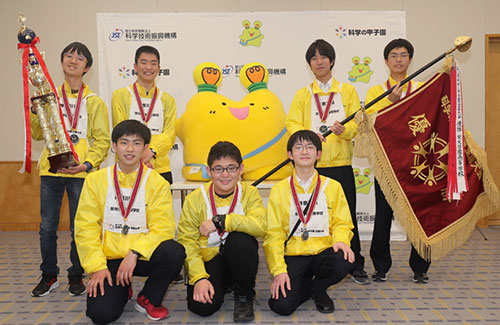 第13回大会では神奈川県代表栄光学園高等学校が総合優勝