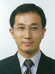 山本泰