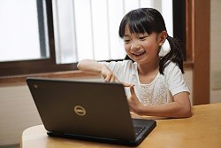 困窮する子どもたちを救う認定NPO法人カタリバの取り組みに関するイメージ